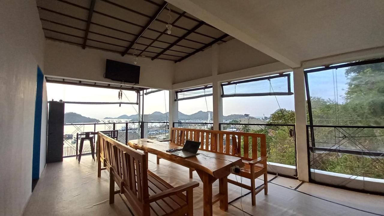 Dc Hotel & Hostel Labuan Bajo Bagian luar foto